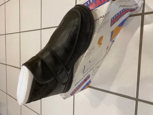 SOLDE CHAUSSURE chez GINET SANTE 23 bis place Jean Jaures 26100 ROMANS, Romans-sur-Isère, Ginet Santé - Bébé Cash